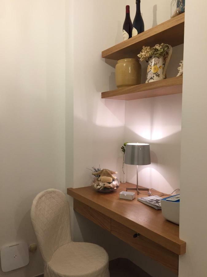Sulmare Alba Adriatica Bed & Breakfast ภายนอก รูปภาพ